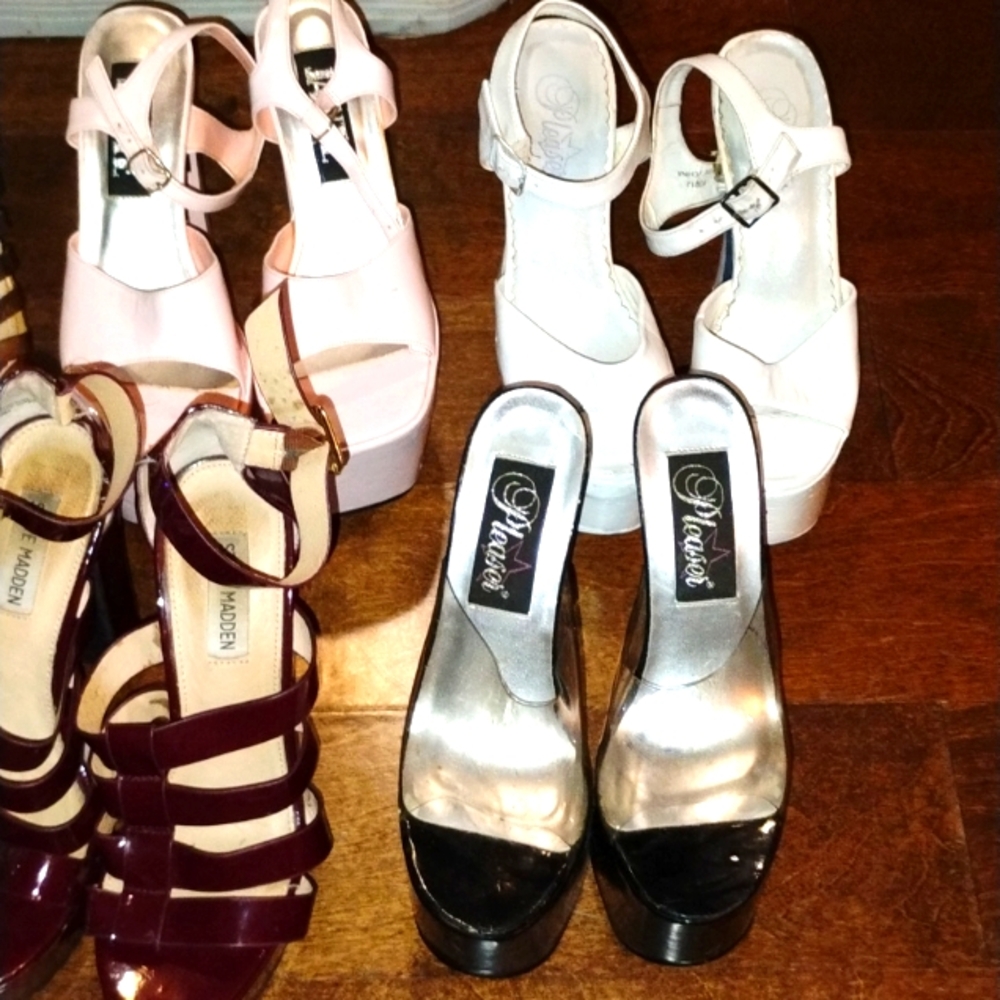 9 pairs of Women's high heels ,wedged heels,a pair of high heels blk boots all 7